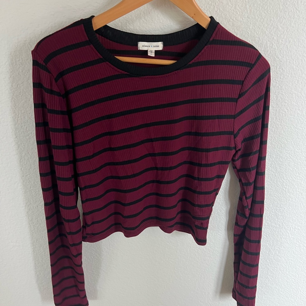 Long sleeve silence and noise top size L